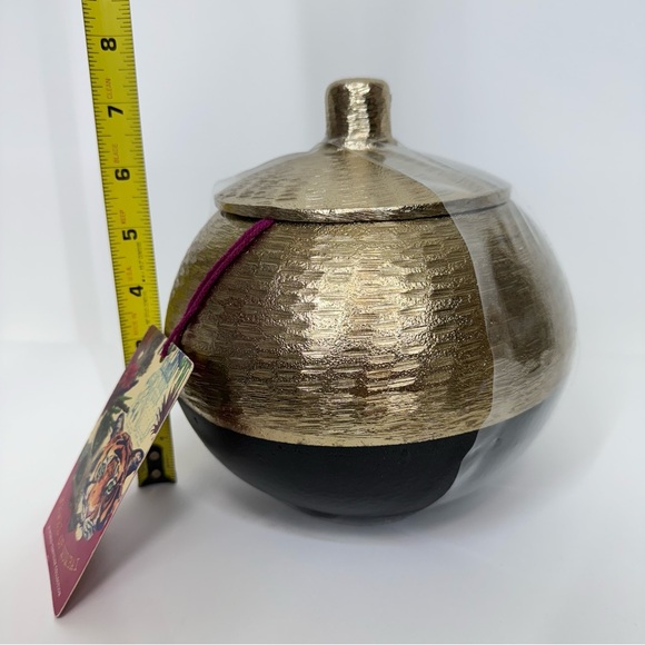 Jewel Of Mumbai World Traveler Collection Decorative Lidded Pot Gold & Black New - Picture 11 of 12